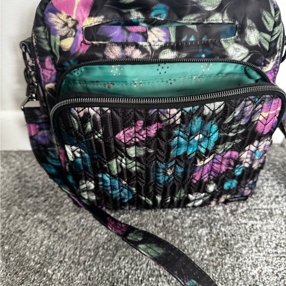 LUG Ranger Crossbody Shoulder Bag Bloom Black Floral Quilted - Picture 8 of 14